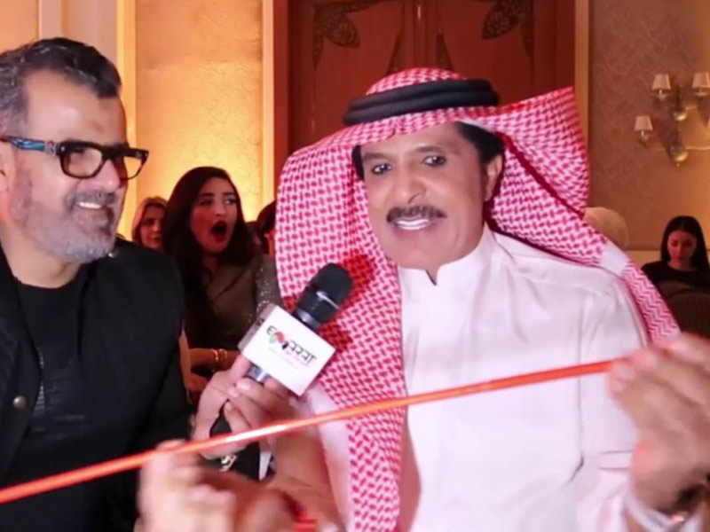 اضغط لمشاهدة الفيديو: عبدالله بالخير يؤيد الإنجاب قبل الزواج!
